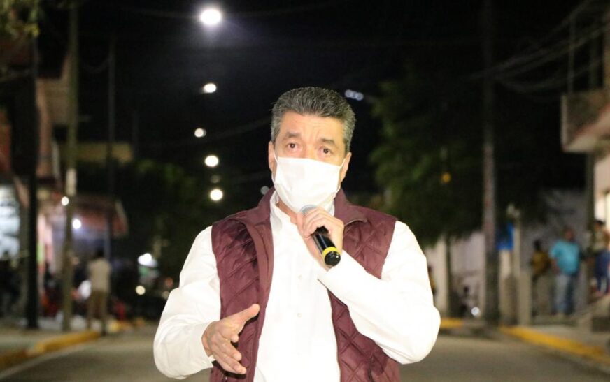 Inaugura pavimentación de calles en la colonia Paso Limón de Tuxtla Gutiérrez