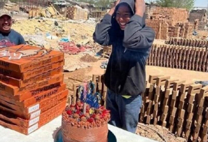 ‘Sí vinieron, sí vinieron’, David pidió pizza y refresco para su cumple y hasta una bici recibió