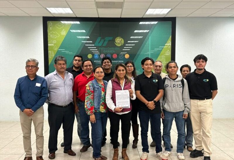 Con diálogo, acuerdan regreso a clases de más de 1550 estudiantes de la UTVCO