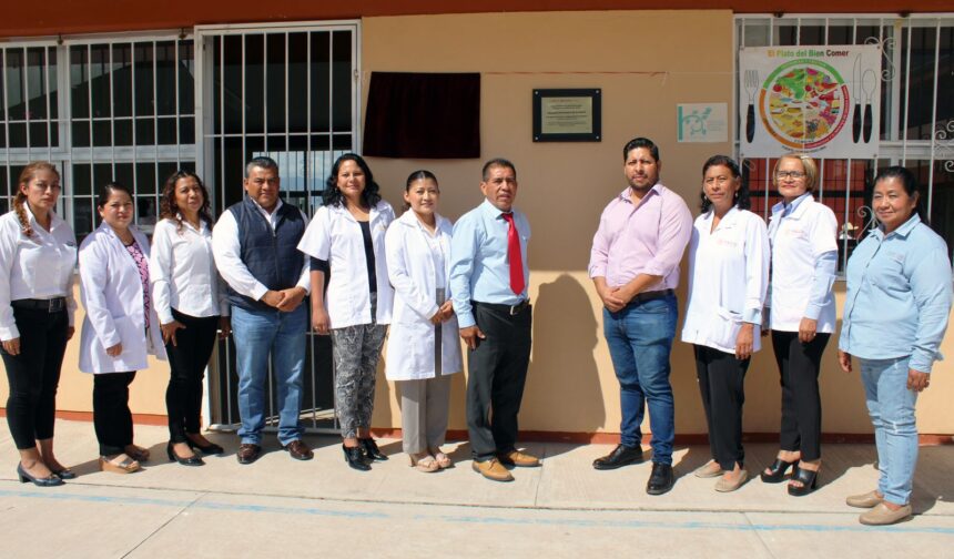 Más escuelas oaxaqueñas se convierten en promotoras de salud
