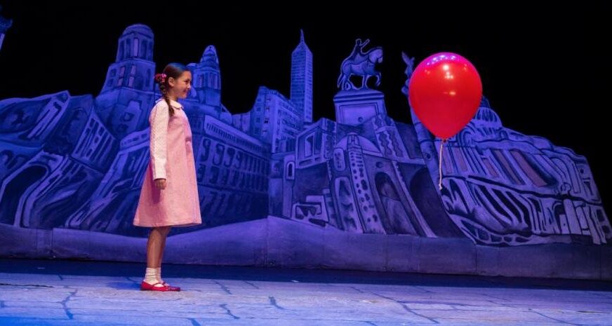 ‘Emilia y su globo rojo’ celebra veinte años en escena