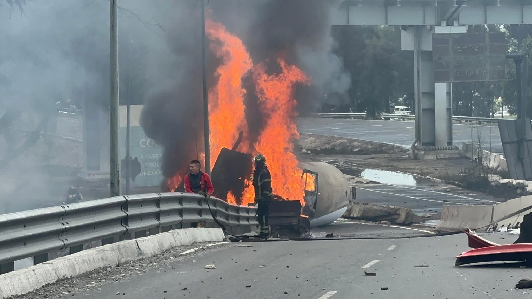 💥 Tragedia en Iztapalapa: explota pipa de gas LP, 4 fallecidos y 90 heridos